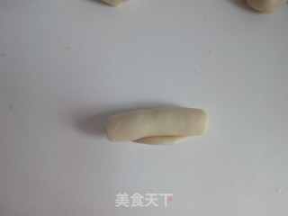 红豆蛋黄酥的做法步骤：8