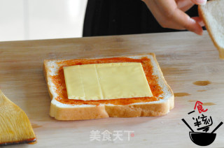 芝香鸡蛋吐司的做法步骤：3