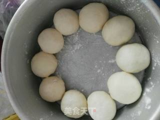 牛奶芝麻包的做法步骤：6