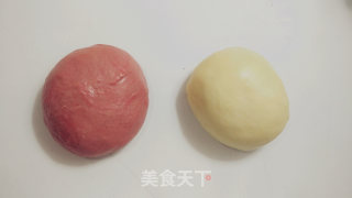 圆荷浮小叶——不用松弛的荷花酥的做法步骤：7