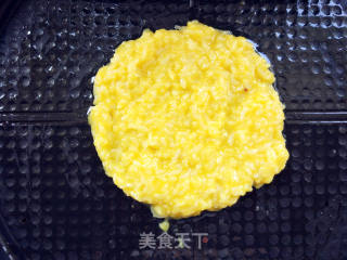 南瓜米饭煎蛋饼的做法步骤：5