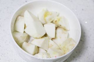 香芋排骨的做法步骤：2