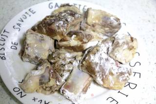 香芋排骨的做法步骤：4