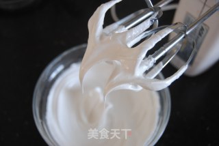 小黄鸭马卡龙的做法步骤：6