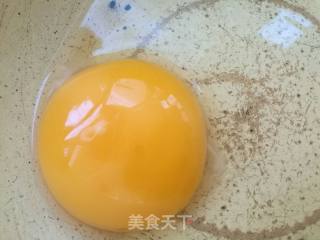 炸越南春卷的做法步骤：6