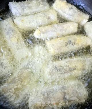 炸越南春卷的做法步骤：11