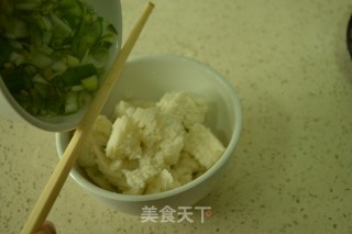 炸鸡肉丸子的做法步骤：4