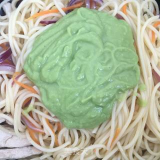 牛油果鸡肉意面的做法步骤：8