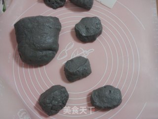 龙猫红豆菠萝包的做法步骤：12
