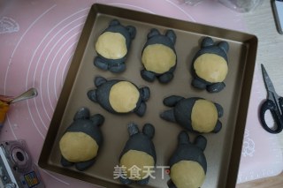 龙猫红豆菠萝包的做法步骤：22