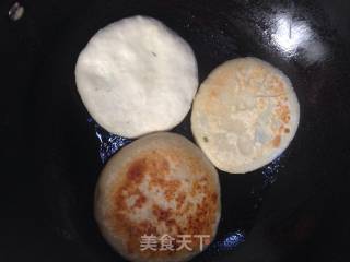 韭菜鸡蛋虾皮盒子的做法步骤：8