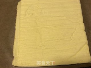芒果蛋糕卷的做法步骤：15