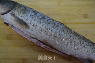 酥炸鱼排的做法步骤：1