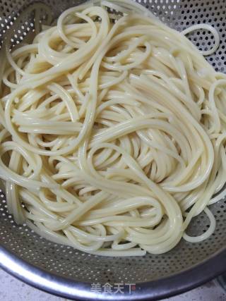 肉酱意粉（附肉酱做法）的做法步骤：8