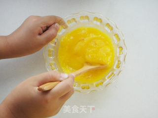 大白酸奶戚风蛋糕的做法步骤：6