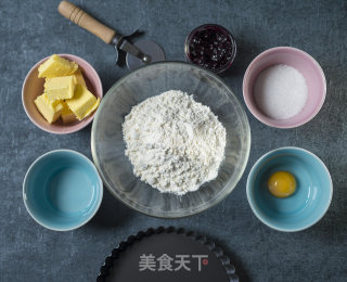 芝士蓝莓派的做法步骤：1
