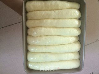 肉松排包的做法步骤：9