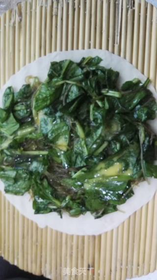 菠菜盒的做法步骤：3