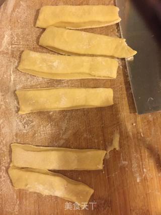 家庭版简易油条（孕妇可食）的做法步骤：2