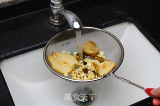 广东益肺糖水-川贝石斛雪梨糖水的做法步骤：2