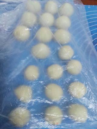 葵花豆沙酥的做法步骤：3