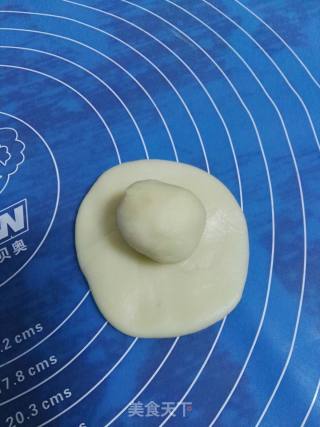 葵花豆沙酥的做法步骤：4