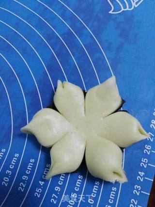 葵花豆沙酥的做法步骤：16