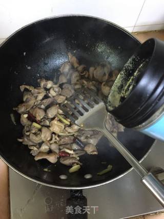 烧烤小炒【鸡胗鸡心】的做法步骤：4