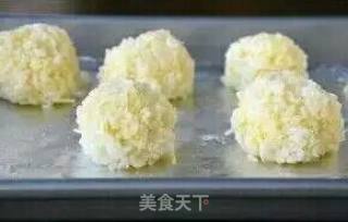 奶香土豆球的做法步骤：4