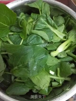 豆饼炒青菜的做法步骤：1