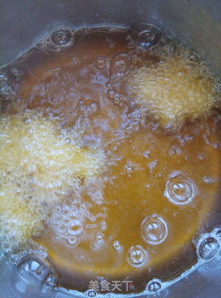 豆豉蒜香炸豆腐的做法步骤：2