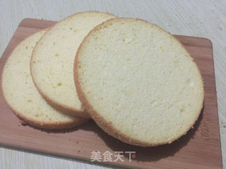 奶油霜裱花蛋糕的做法步骤：7