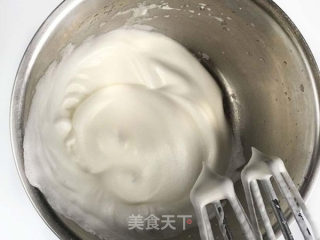 奶油霜裱花蛋糕的做法步骤：11