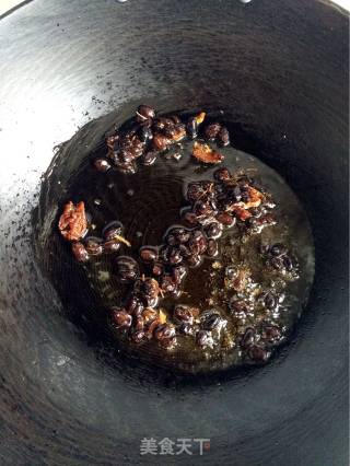 豆豉鲮鱼油麦菜的做法步骤：4