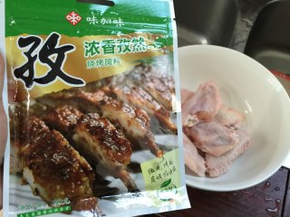 孜然烤鸡中翅的做法步骤：2