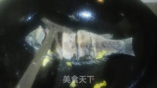 苦瓜猪肉丸鲫鱼汤的做法步骤：3