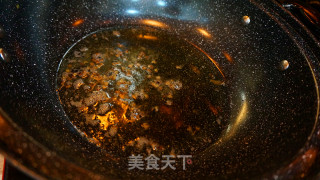 香辣猪蹄儿火锅---相约冬季聚起来的做法步骤：6