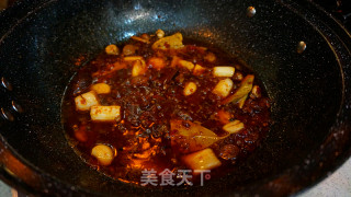 香辣猪蹄儿火锅---相约冬季聚起来的做法步骤：10