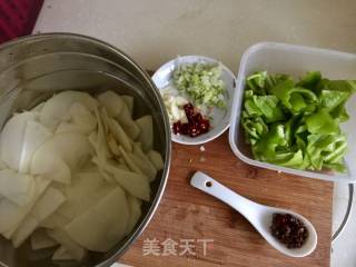 青椒土豆片的做法步骤：4
