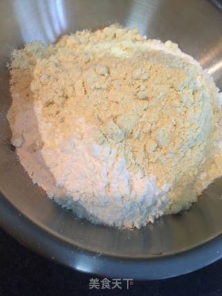 黄豆粉松饼的做法步骤：1