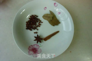红烧羊肉面的做法步骤：4