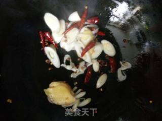 家常栗子炒鸡的做法步骤：10