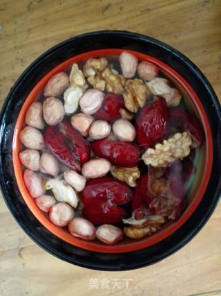 桃桃红枣花生红豆豆浆的做法步骤：4