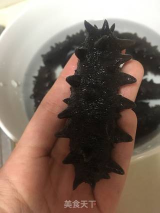 葱烧海参的做法步骤：2