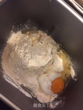 香喷喷的椰蓉面包的做法步骤：1