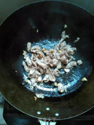 【黄豆腐炒肉片】你吃过黄色的豆腐吗？的做法步骤：4