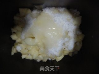 面包机自制苹果果酱的做法步骤：2