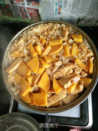 鸡肉焖饭的做法步骤：3