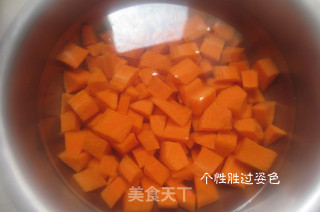 香辣鸡丁的做法步骤：2