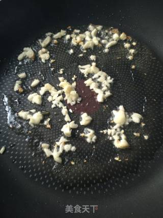 葱油拌菠菜面的做法步骤：5